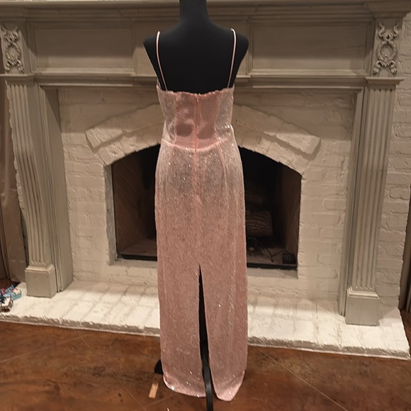 REFORMATION - FRANKIE DRESS Never Worn. Size 8. - Picture 9 of 9